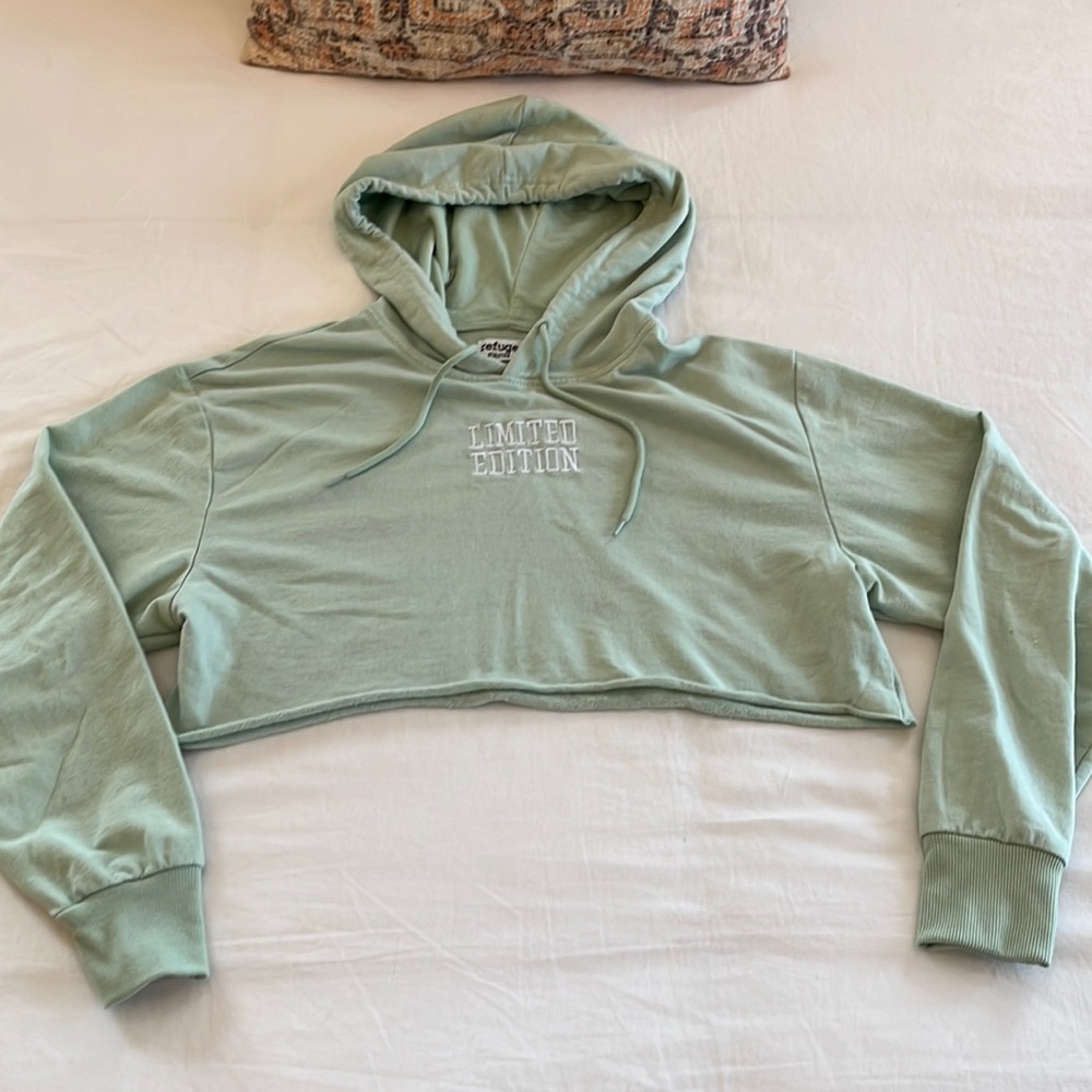 Refuge Mint Green Cropped Hoodie, Size M